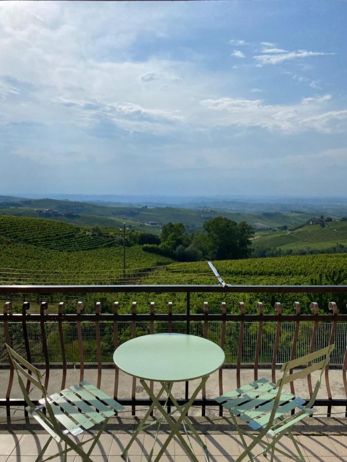 Casa Carlino Lägenhet Santo Stefano Belbo Exteriör bild